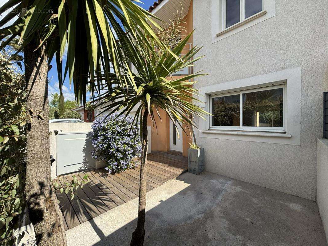 Maison à BAILLARGUES