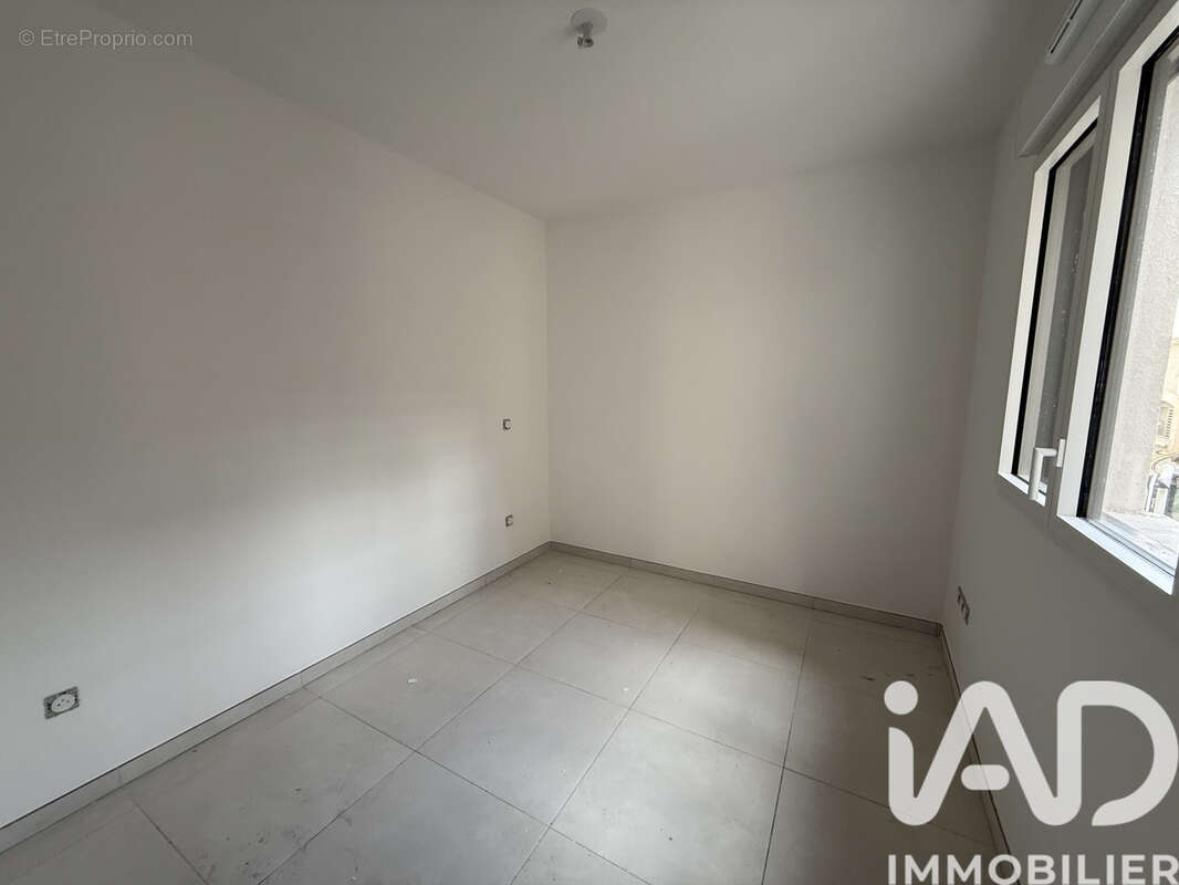 Appartement 85 m² à Valergues  - photo 7