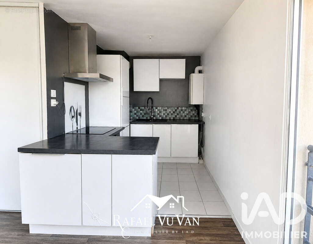 Appartement 66 m² à Drancy  - photo 4