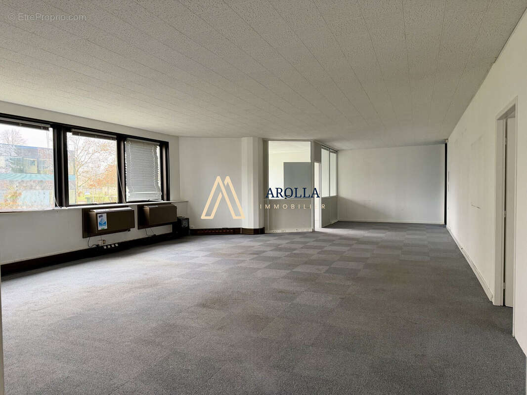 Commerce à ARCHAMPS