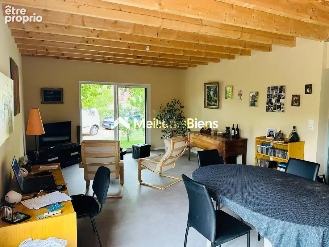 Maison de type 3 rénové de 110m² avec terrain de 934m² - photo 2