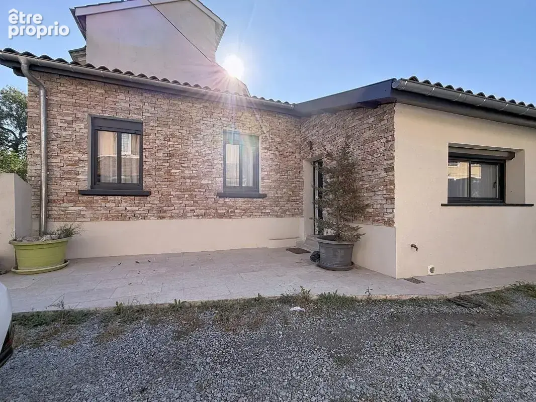 Maison 4 pièces 160 m² à vendre à Grigny (69520) - photo 1