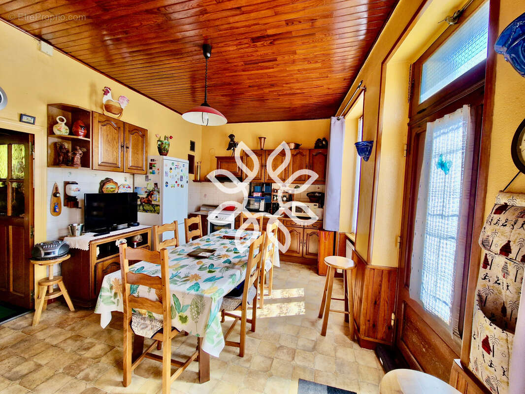 Maison à BOURNONCLE-SAINT-PIERRE