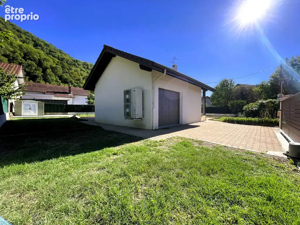 Maison individuelle et garage sur terrain clos - photo 3
