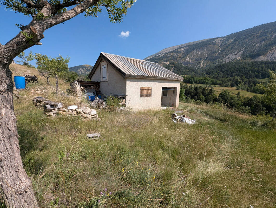 Photo 1 - Maison à LA MURE-ARGENS