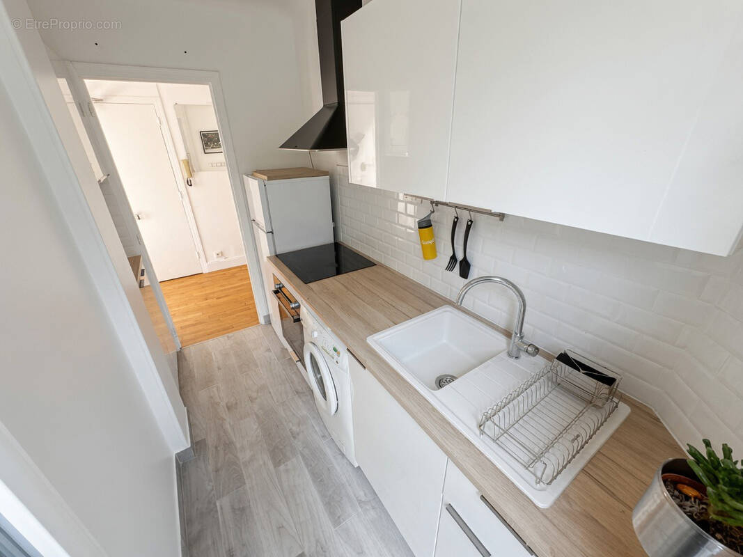 Appartement à PARIS-11E