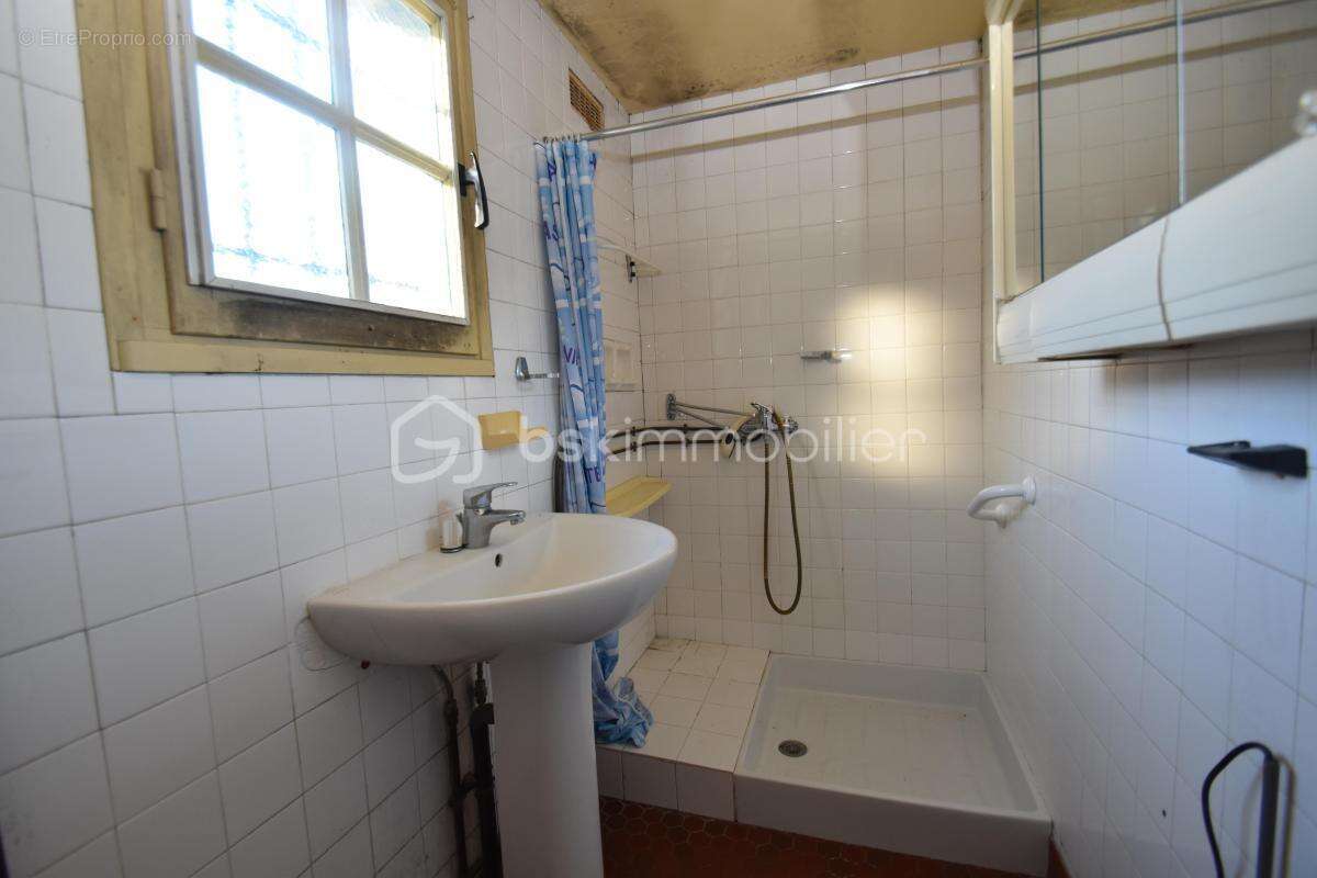 Maison à SAINT-ARNOULT-EN-YVELINES