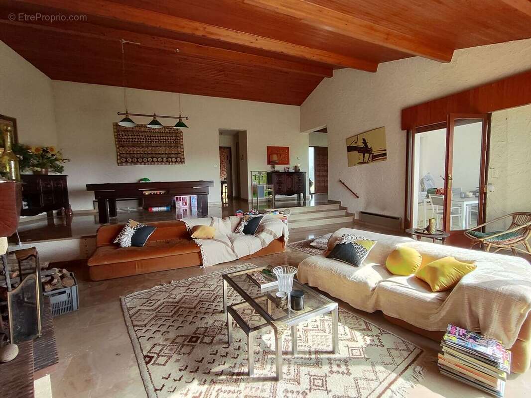 Salon / Salle à manger - Maison à FLEURANCE
