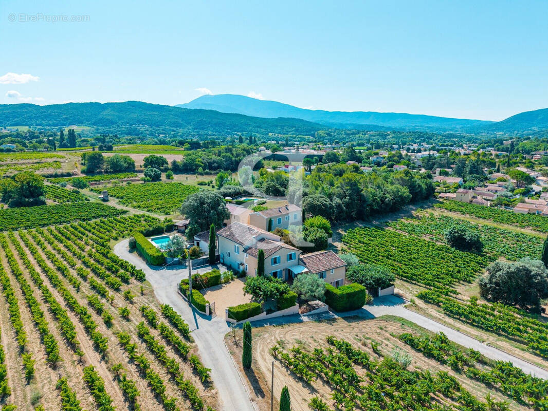 Maison à VAISON-LA-ROMAINE