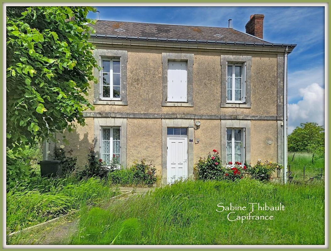Maison à SOUVIGNE