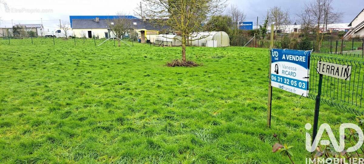 Photo 1 - Terrain à COETMIEUX