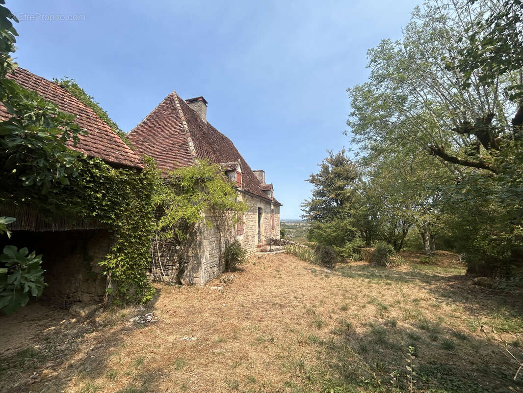 Superbe ensemble en pierre avec une vue exceptionnelle - photo 17