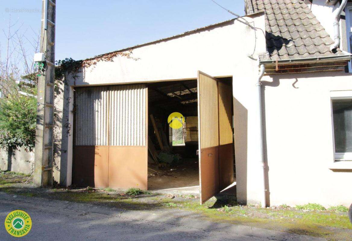 Maison à NERIS-LES-BAINS