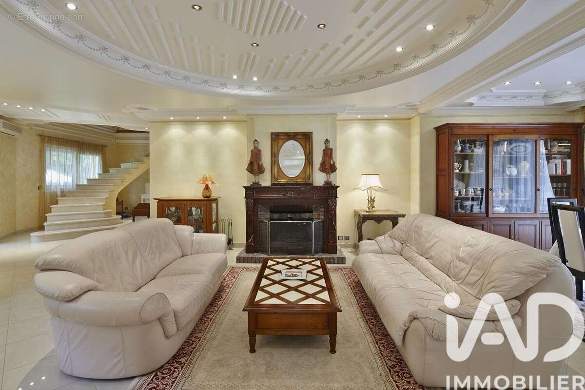 Photo 4 - Maison à QUINCY-VOISINS