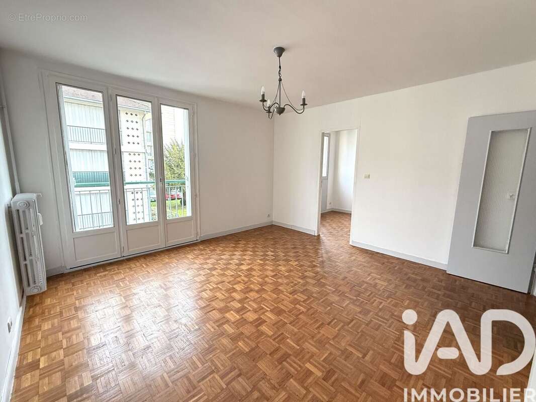 Photo 2 - Appartement à COMPIEGNE