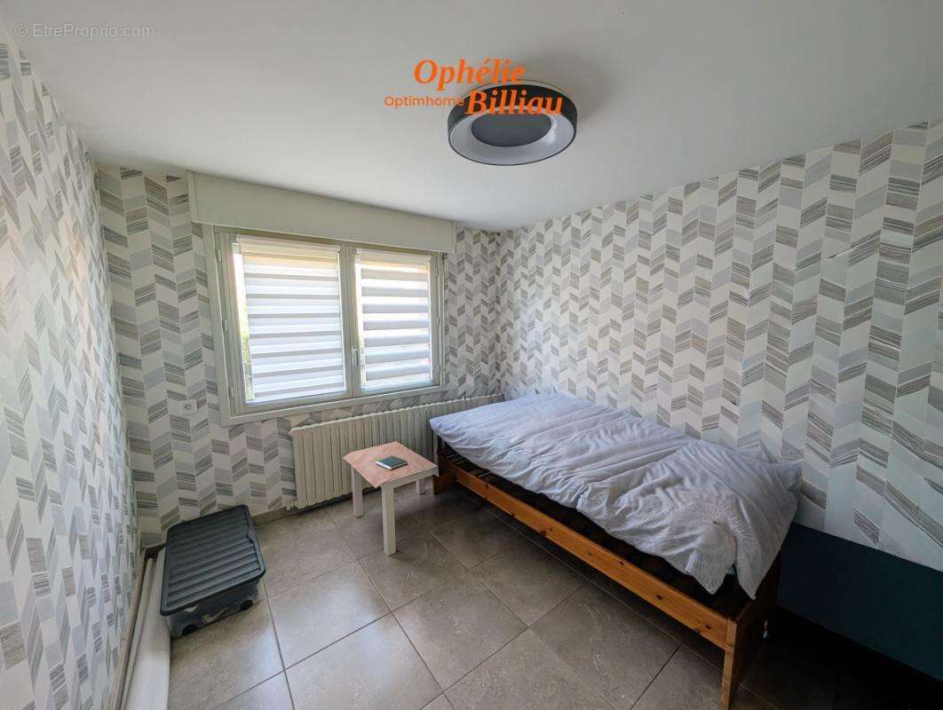 Semi plain pied Steenbecque  – Longère rénovée 4 chambres – Grand garage individuel - photo 10