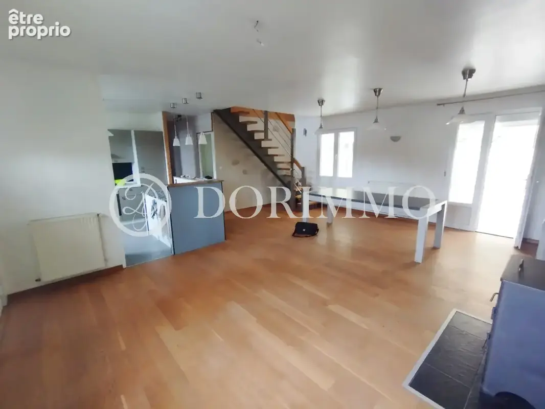 Maison 5 pièces 120 m² à vendre à Marseille-En-Beauvaisis (60690) - photo 4