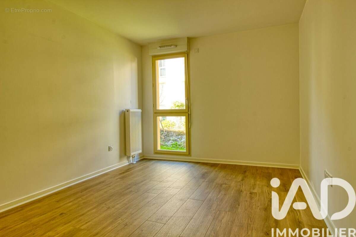 Photo 4 - Appartement à SARCELLES