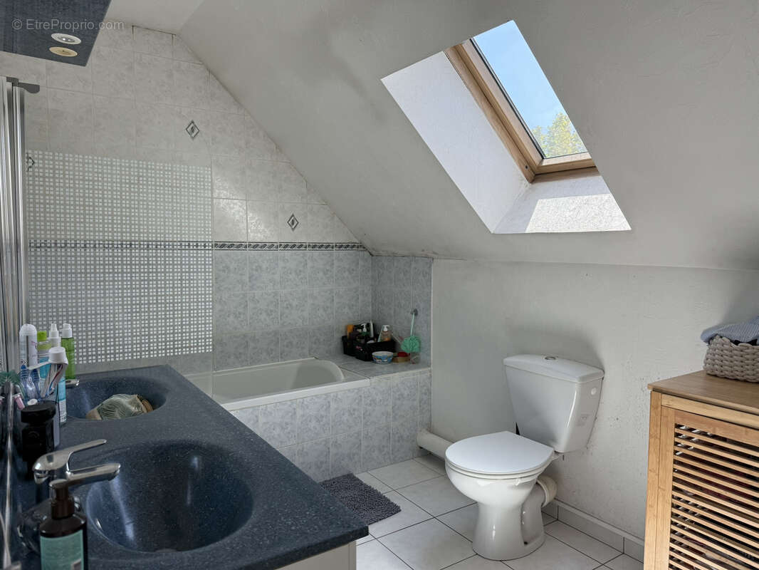 Maison à SAINT-ANDRE-LES-VERGERS