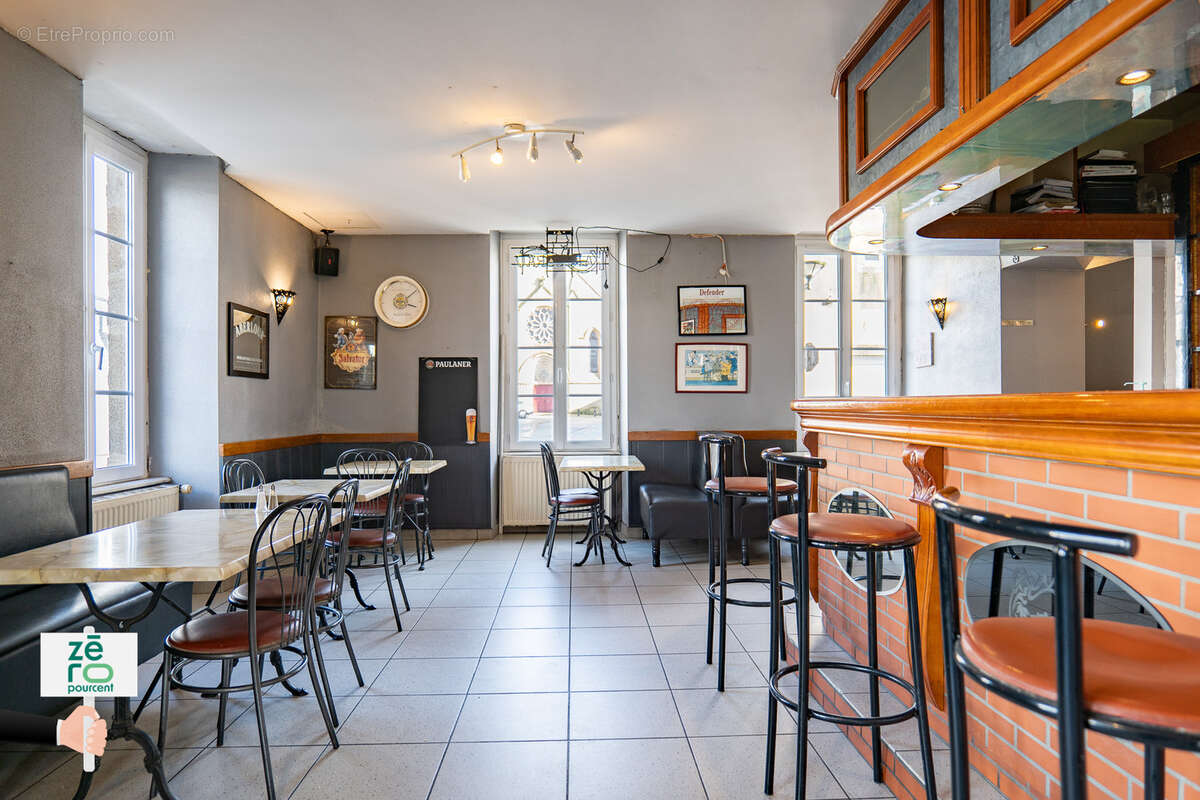 Commerce à SAINT-FULGENT