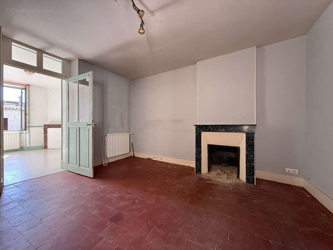 Maison 56 m² à Issoudun  - photo 4