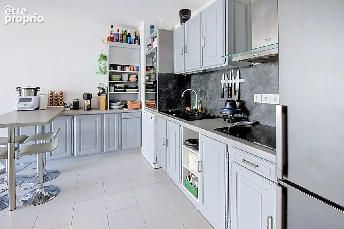 A VENDRE EN EXCLUSIVITÉ à DRAGUIGNAN - Appartement 3 pièces 58 m² avec terrasse dans résidence sécurisée récente - photo 4