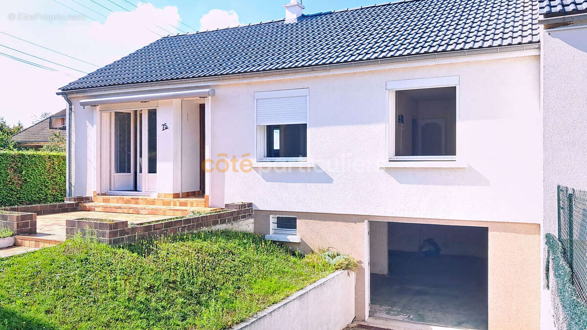 Maison à CHALETTE-SUR-LOING