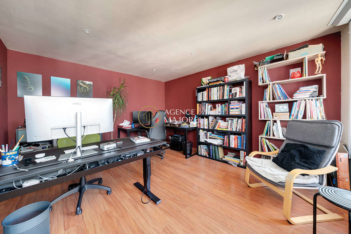 NANCY - Duplex de 154m2 (131 m² Carrez) aux volumes exceptionnels ! - photo 4