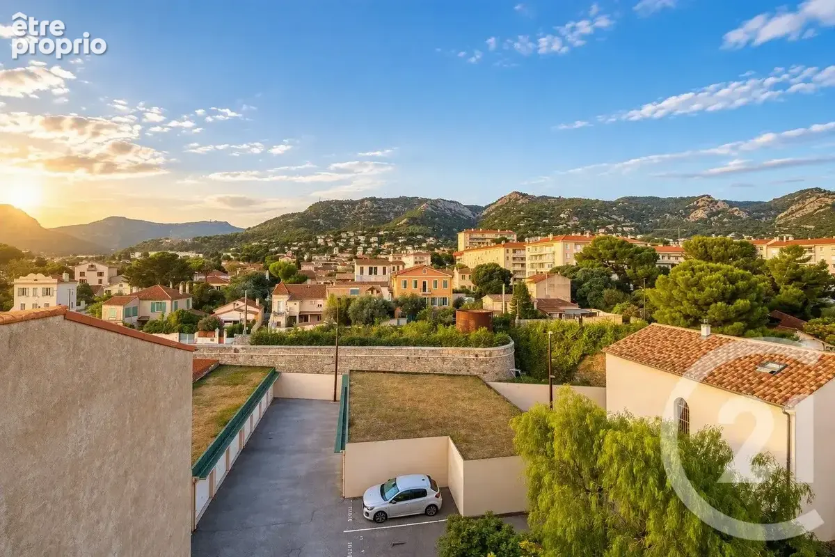 Appartement 4 pièces 76 m² à vendre à Toulon (83000) - photo 5