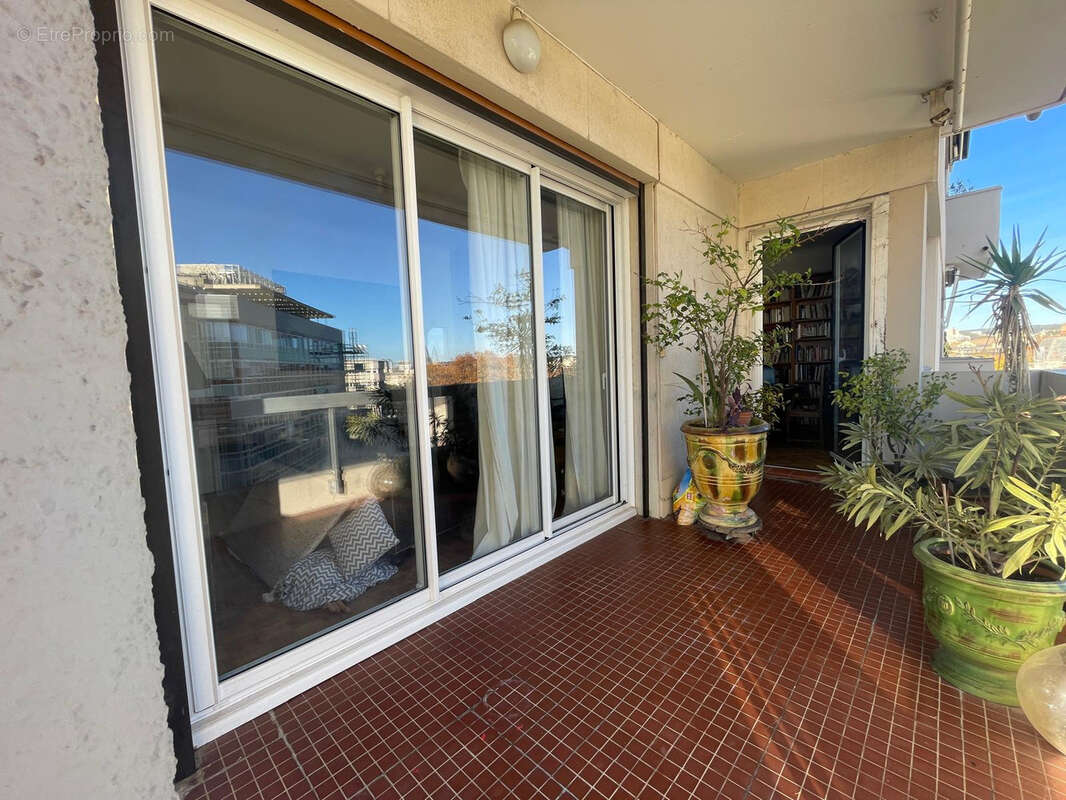 Appartement à NIMES