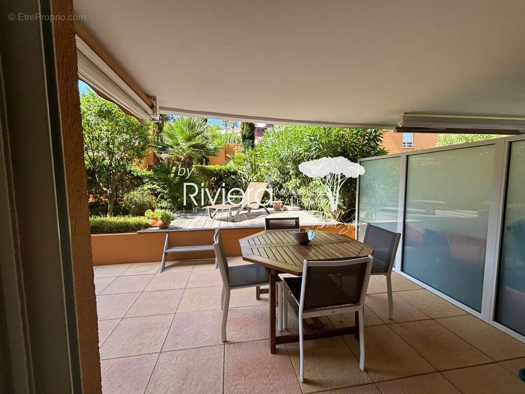 Grand appartement en vente à Cavalaire-Sur-Mer - photo 15