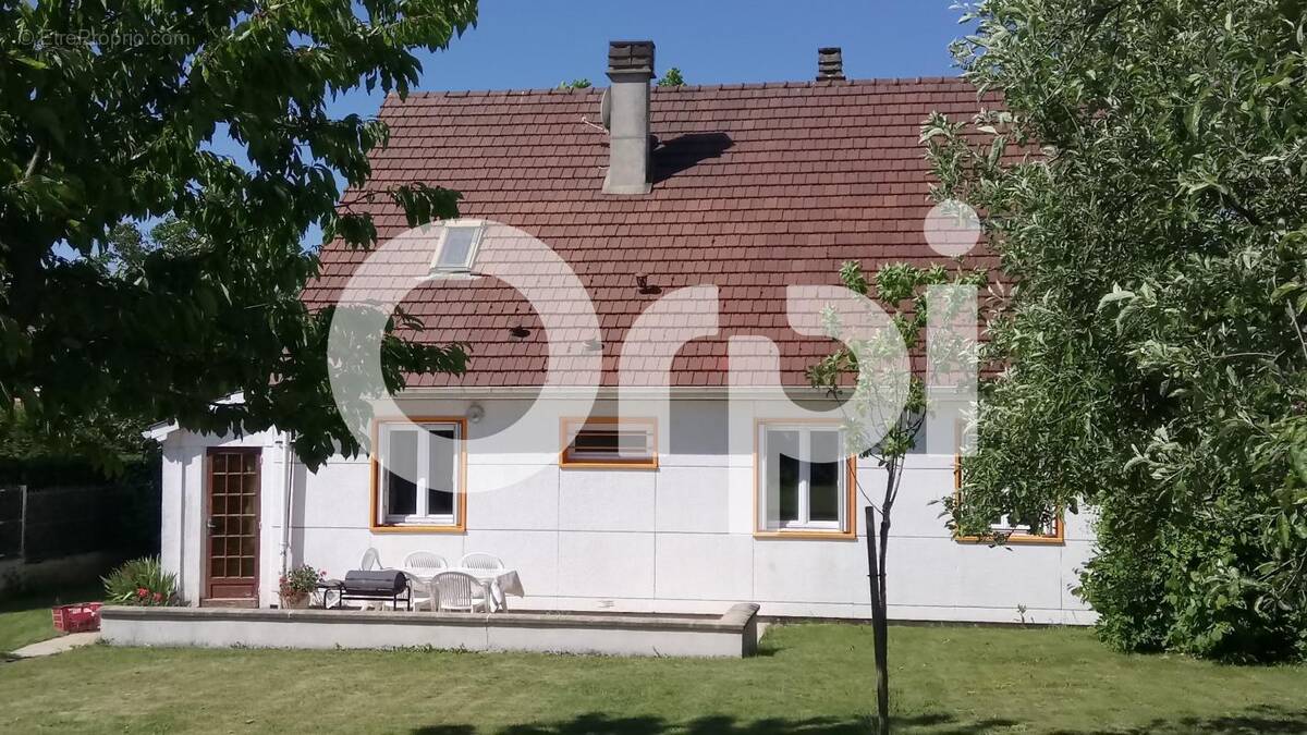 Maison à LE MESNIL-EN-THELLE