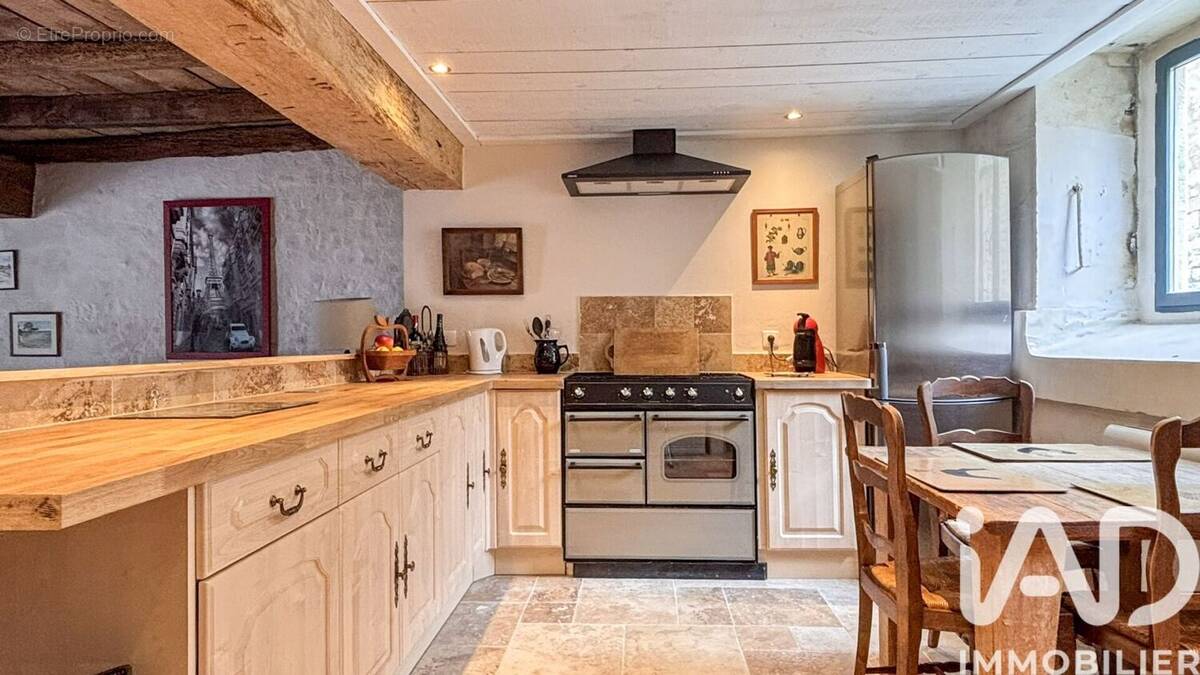 Photo 1 - Maison à TAILLEBOURG