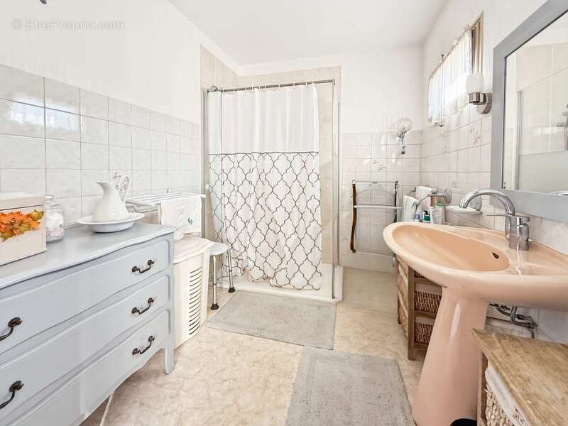 Maison à CHATELLERAULT