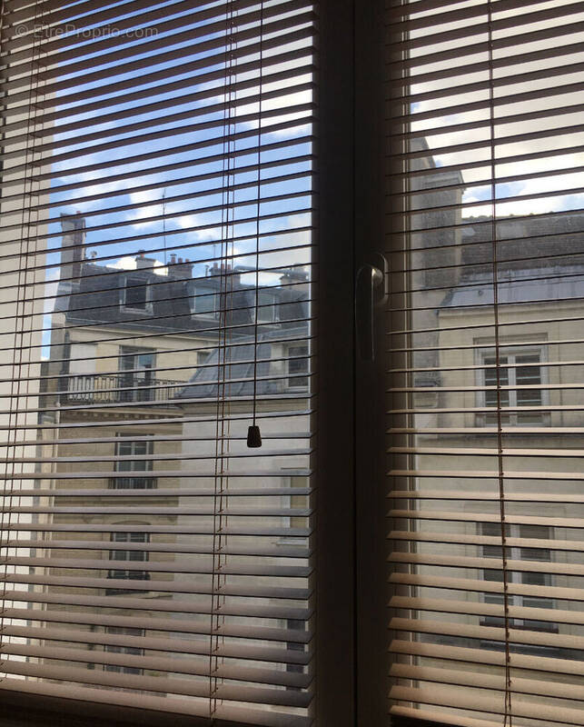 Appartement à PARIS-6E