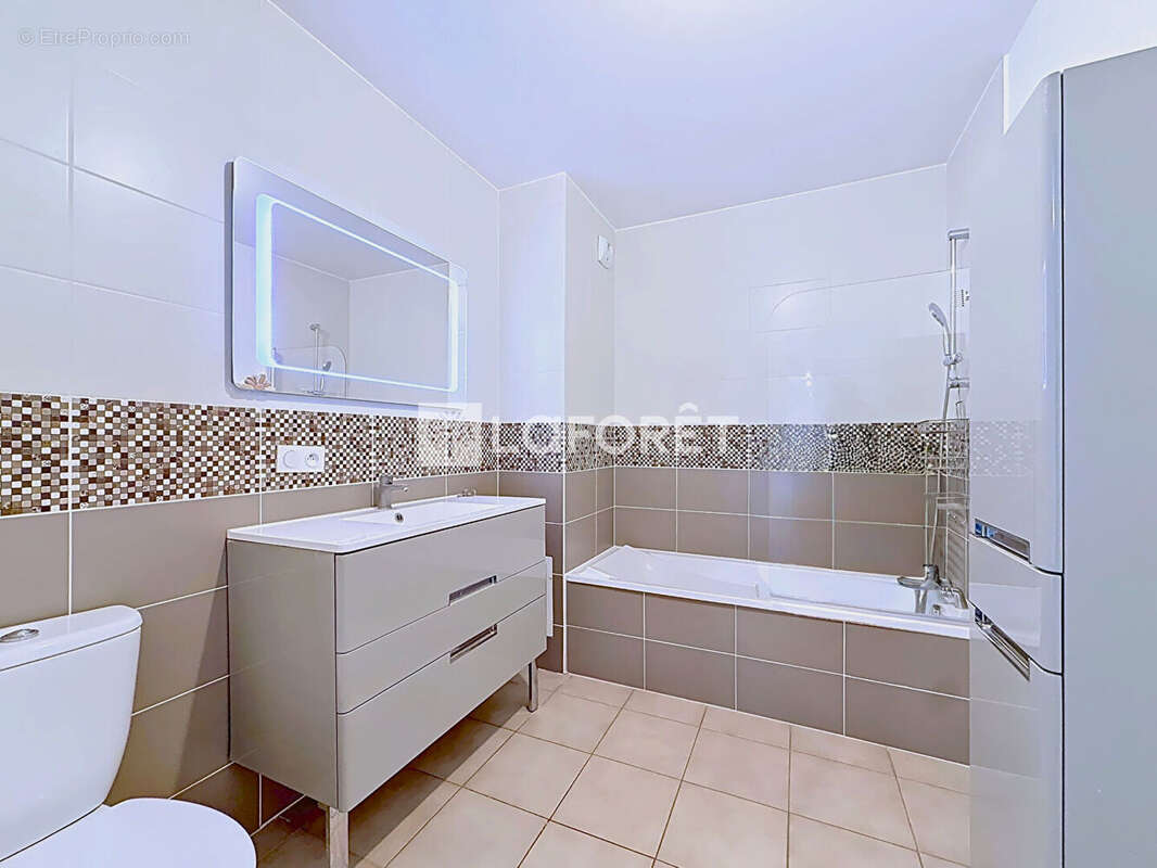 Appartement Challes Les Eaux 3 pièce(s) 68 m2 - photo 17