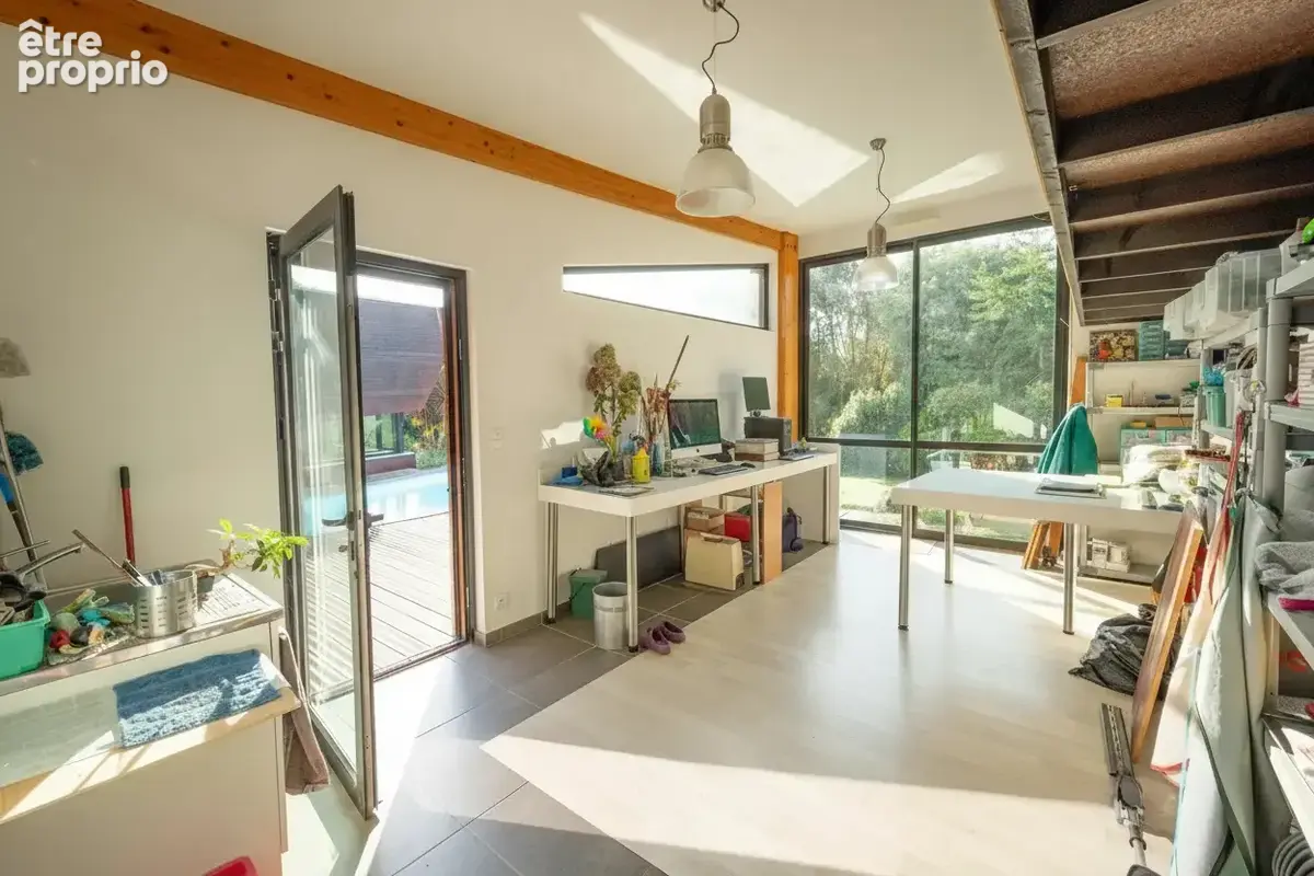 En exclusivité ! Maison d'architecte de 308 m2  à Arradon, secteur prisé du Golfe du Morbihan ! - photo 18
