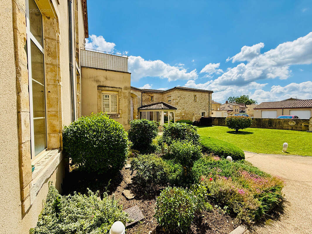 Appartement à MONSEMPRON-LIBOS