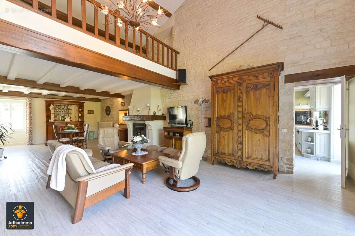 Maison à VALLANS