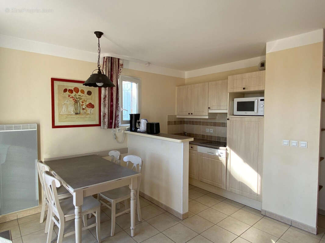 Appartement à MALLEMORT