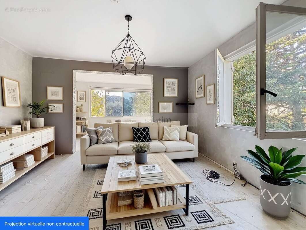 Appartement à SANARY-SUR-MER