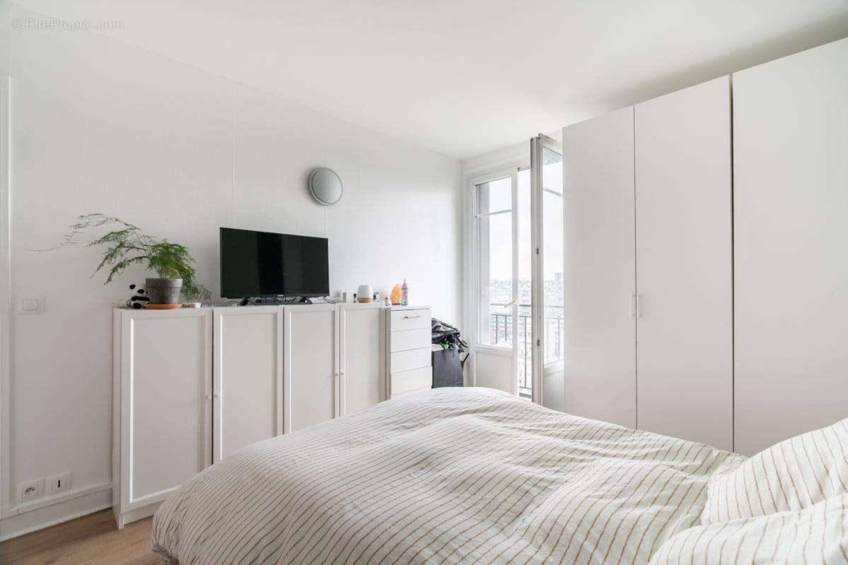 Appartement à IVRY-SUR-SEINE