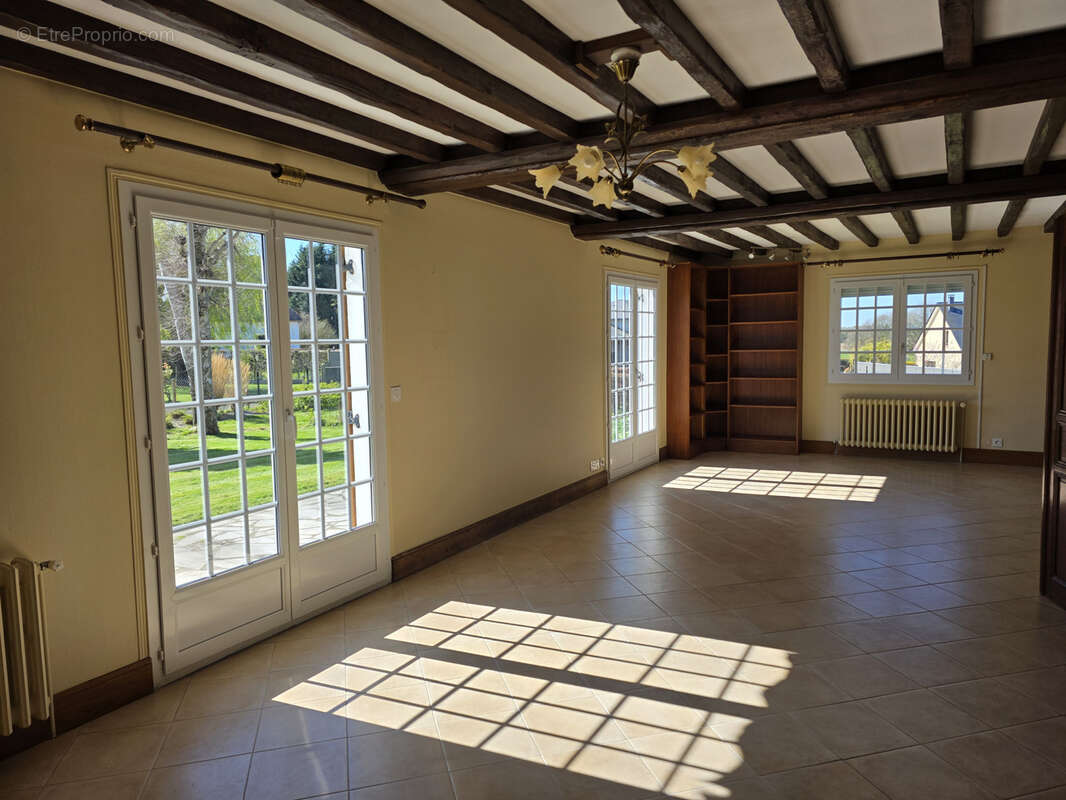 Maison à SAINT-ROMAIN-DE-COLBOSC