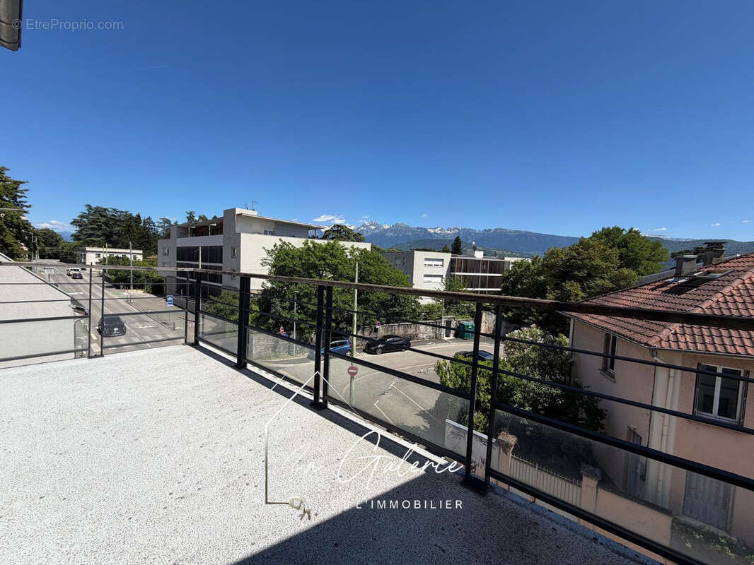 Appartement à LA TRONCHE