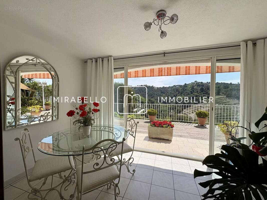 Maison 193 m² à Colomars  - photo 19