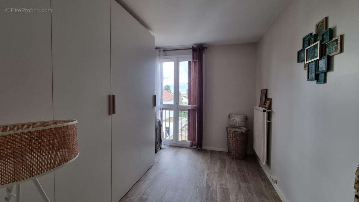 Appartement à VILLEMOMBLE