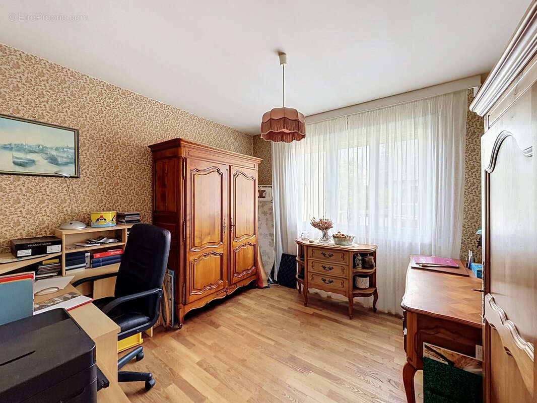 Maison familiale   hypercentre de bruz   133 m2   rare sur le secteur - photo 11