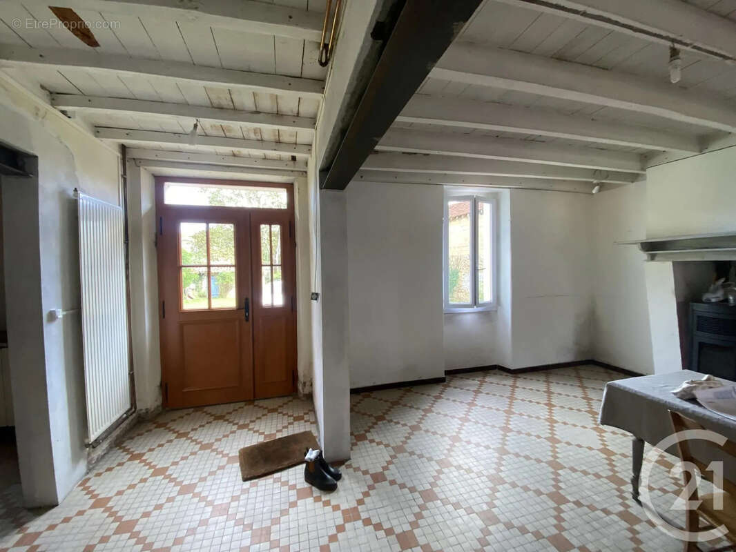 Maison à HAGETMAU