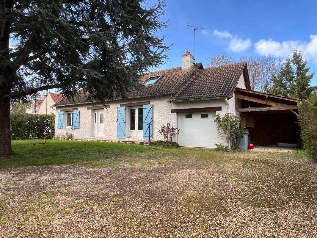 Maison à SAINT-DENIS-EN-VAL