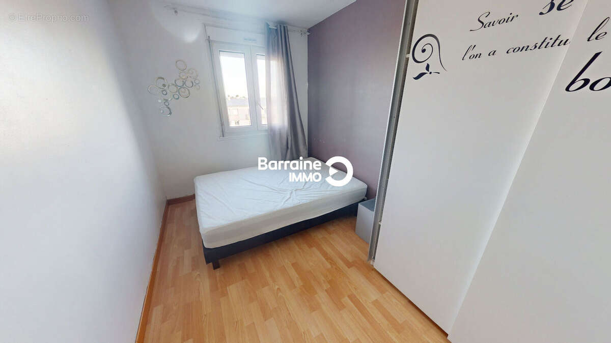 Exclusivité a vendre brest dourjacq appartement t5 79,56 m² dernier étage balcon vue dégagée parking - photo 10